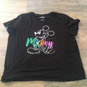 Cropped Disney Mickey Mouse shirt
